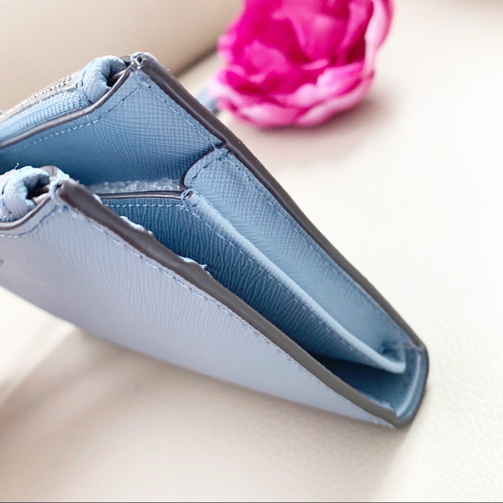 Last one Michael Kors Double Zip Wallet Wristlet - Picture 4 of 6